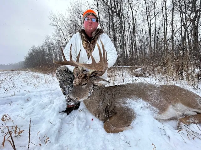 Trophy whitetail 4